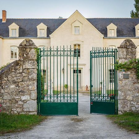 Manoir De Bel Ebat Hotel Crossac ภายนอก รูปภาพ