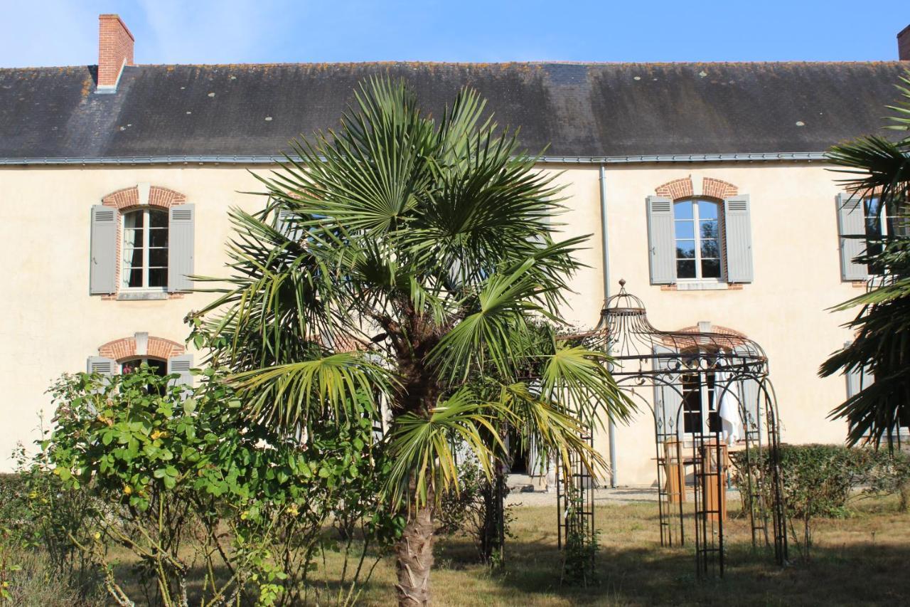 Manoir De Bel Ebat Hotel Crossac ภายนอก รูปภาพ